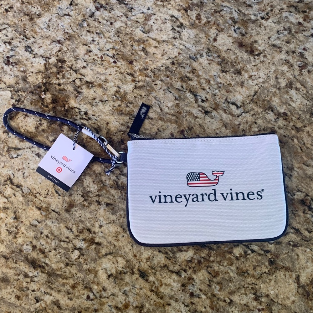 VINEYARD VINES TARGET WRISTLET NEW